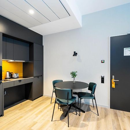 Staycity Aparthotels Frankfurt Airport Frankfurt pe Main Cameră foto