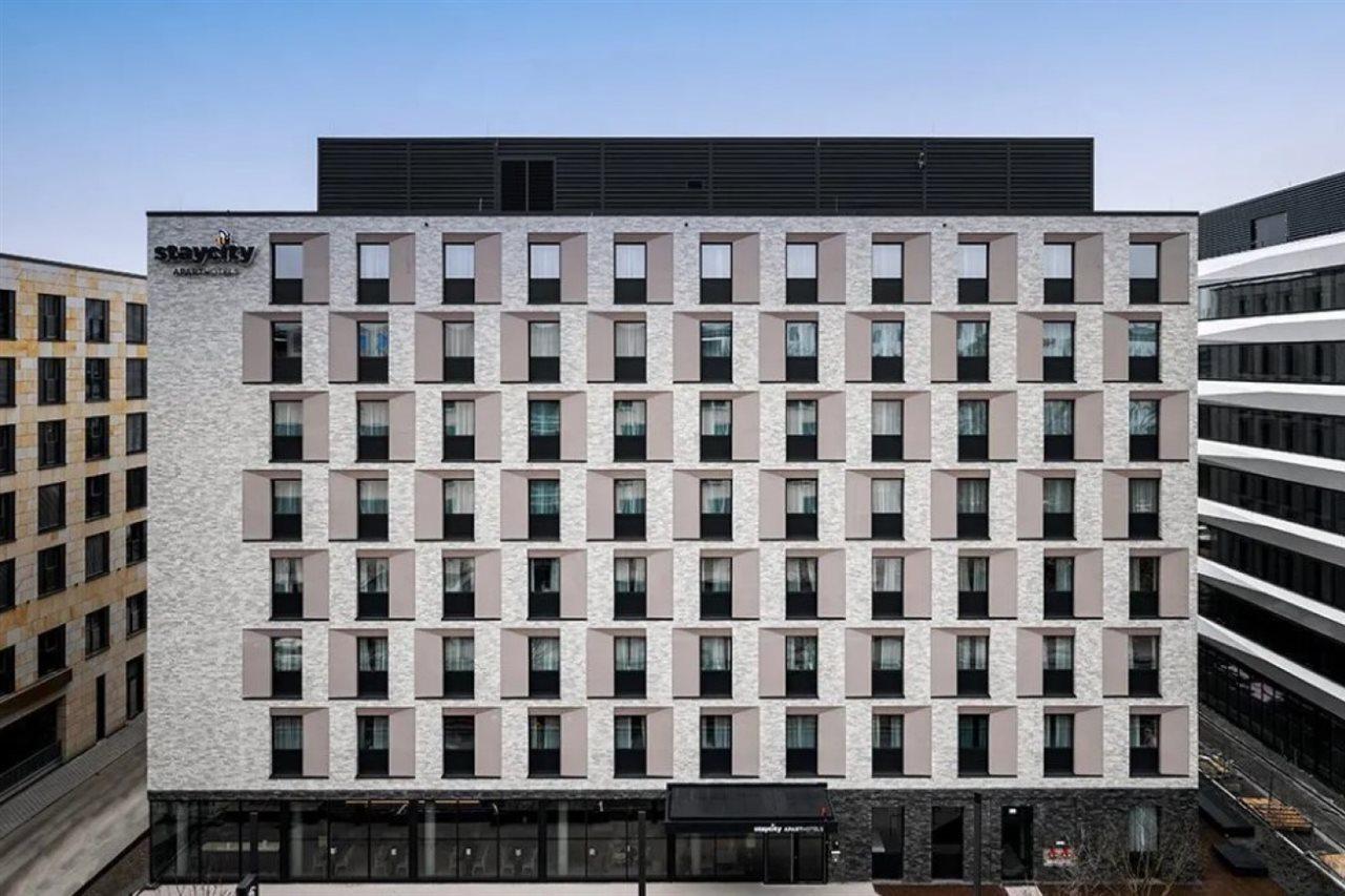 Staycity Aparthotels Frankfurt Airport Frankfurt pe Main Exterior foto