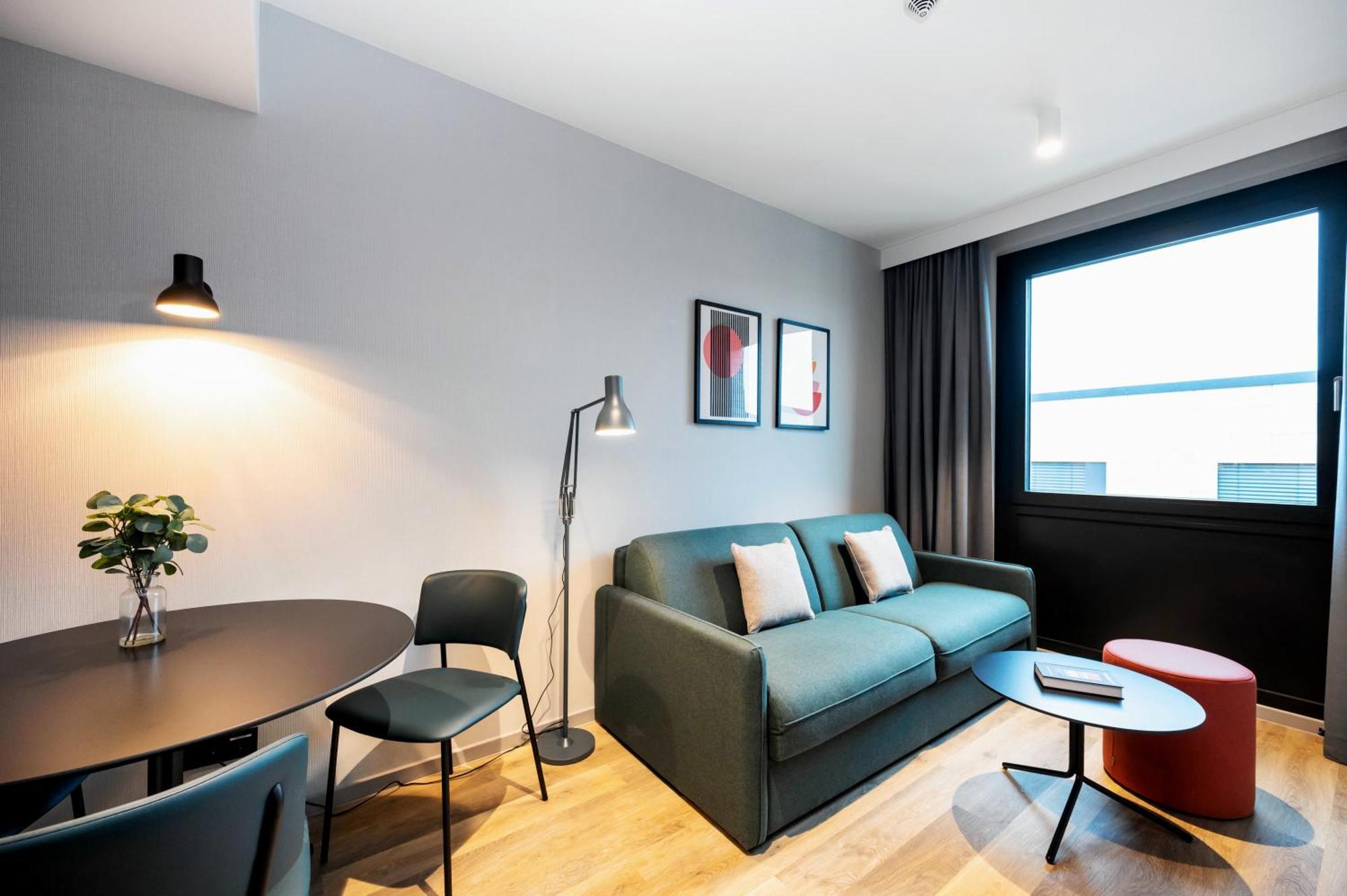 Staycity Aparthotels Frankfurt Airport Frankfurt pe Main Cameră foto
